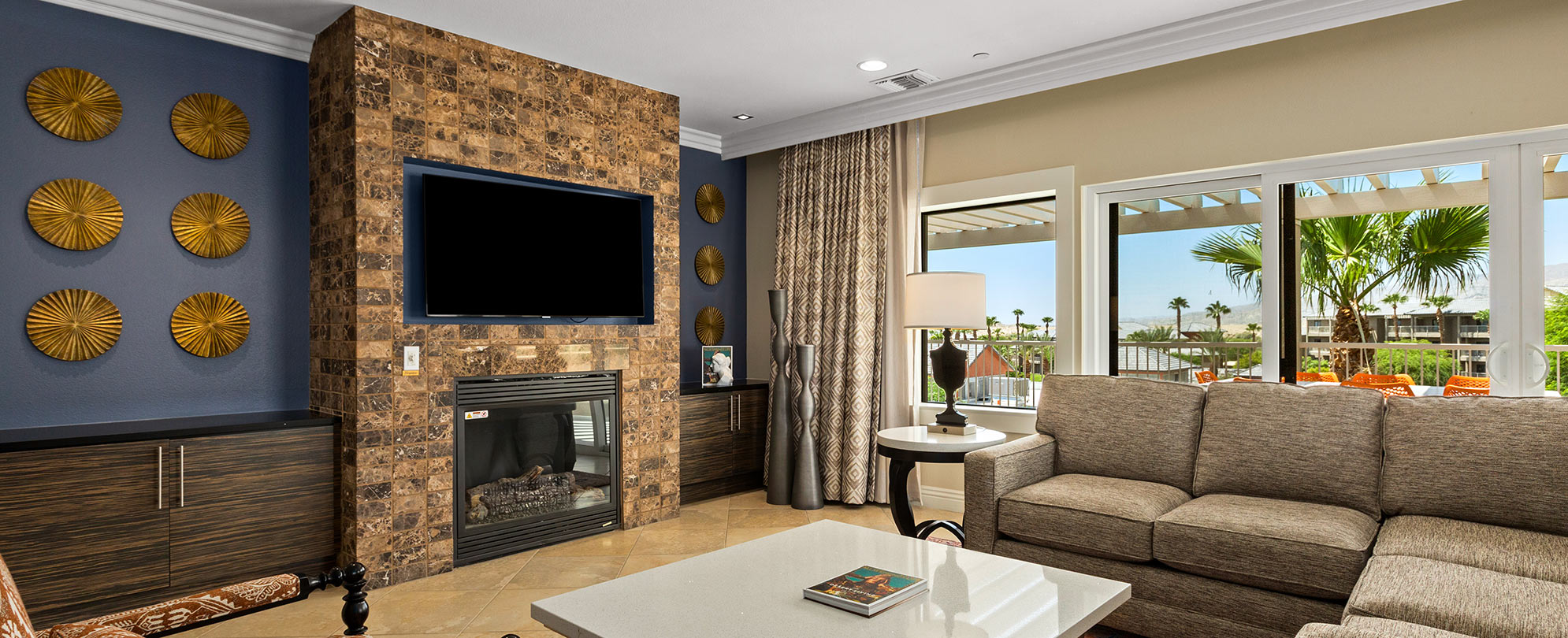 Four bedroom presidential suite living room